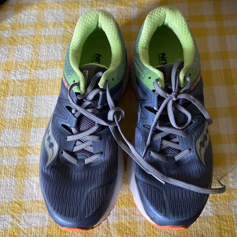 Womens Saucony Guide ISO